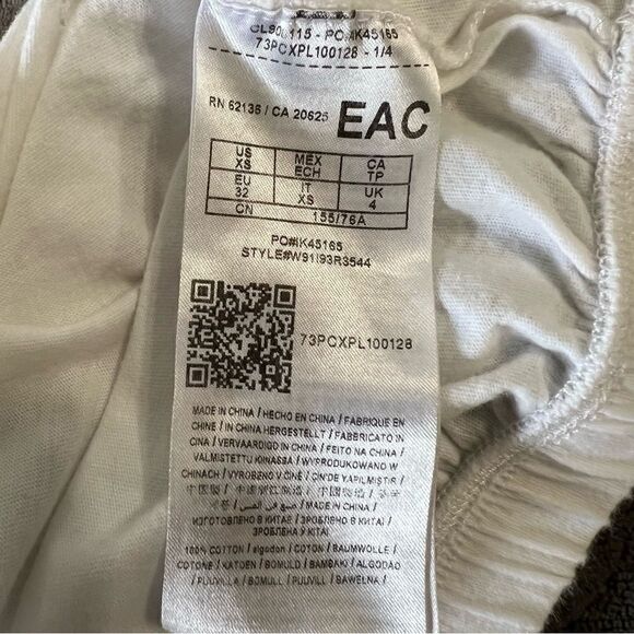 ‎Y2K Guess Originals 1981 White Crop Top -- XS - Picture 12 of 12